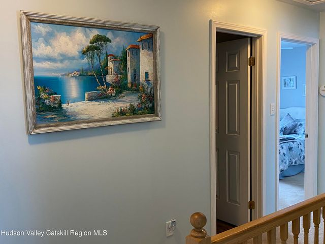 31 Mahikan Drive Drive, Hudson, NY 12534