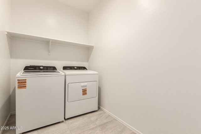 1348 W HESS Avenue, Coolidge, AZ 85128