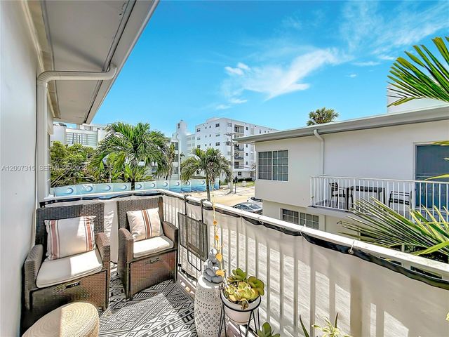 9280 Bay Harbor Ter 25, Bay Harbor Islands, FL 33154