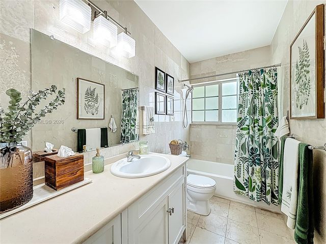 9280 Bay Harbor Ter 25, Bay Harbor Islands, FL 33154