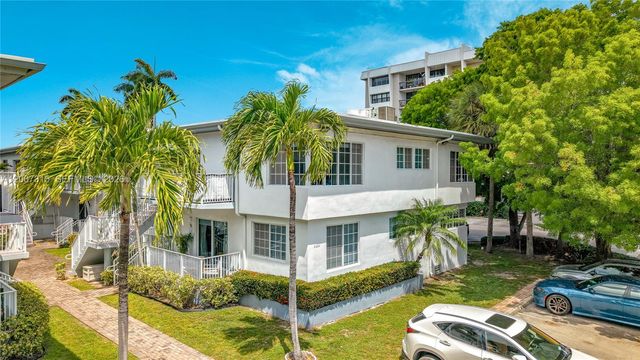 9280 Bay Harbor Ter 25, Bay Harbor Islands, FL 33154