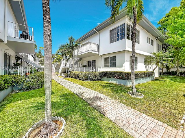 9280 Bay Harbor Ter 25, Bay Harbor Islands, FL 33154