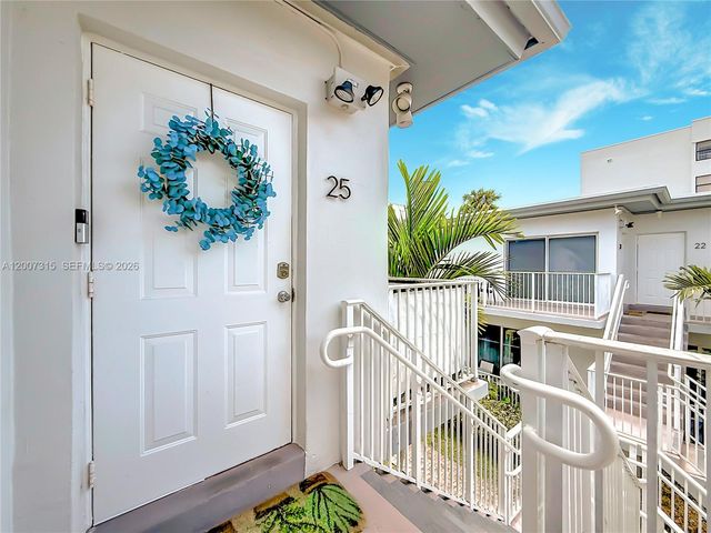 9280 Bay Harbor Ter 25, Bay Harbor Islands, FL 33154