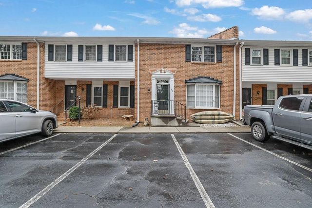 6520 Roswell Road 62, Sandy Springs, GA 30328