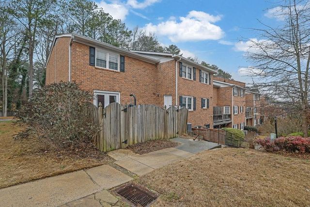 6520 Roswell Road 62, Sandy Springs, GA 30328