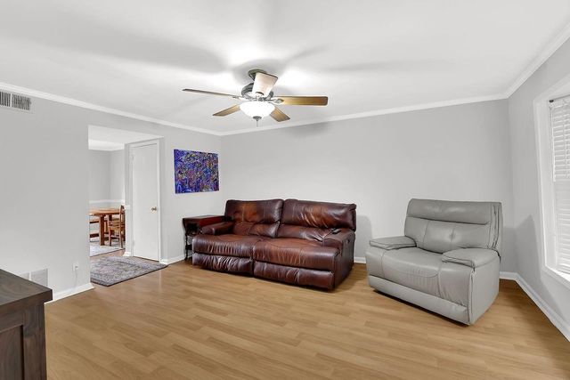 6520 Roswell Road 62, Sandy Springs, GA 30328