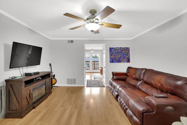 6520 Roswell Road 62, Sandy Springs, GA 30328