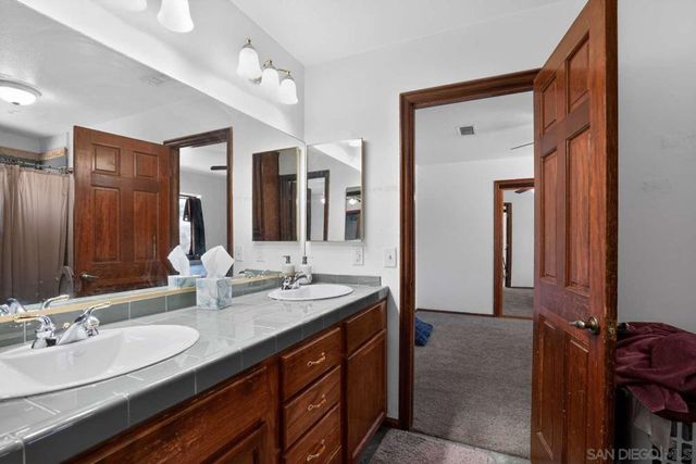 410 Hacienda, Palmdale, CA 93551