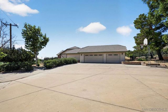 410 Hacienda, Palmdale, CA 93551