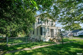 521 W LOUCKS Street, Peoria, IL 61604