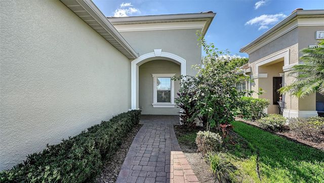 4894 MAYMONT PARK CIRCLE, Bradenton, FL 34203