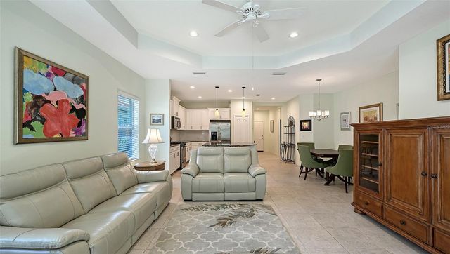 4894 MAYMONT PARK CIRCLE, Bradenton, FL 34203