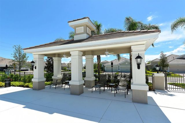 4894 MAYMONT PARK CIRCLE, Bradenton, FL 34203