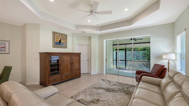 4894 MAYMONT PARK CIRCLE, Bradenton, FL 34203