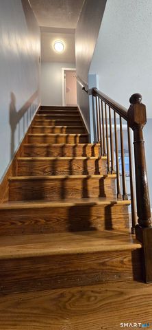 40 Beech Road, Enfield, CT 06082