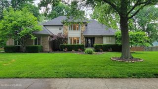 2619 Titleist Rd, Louisville, KY 40242