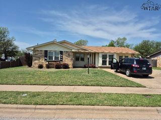 4834 SONORA DRIVE, Wichita Falls, TX 76310