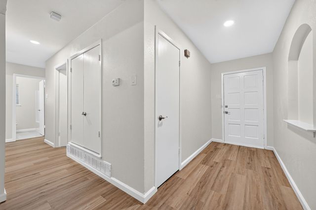 2127 Versailles Drive, Carrollton, TX 75007