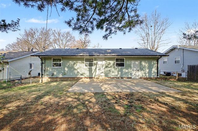 4384 Remus Drive, Florissant, MO 63033