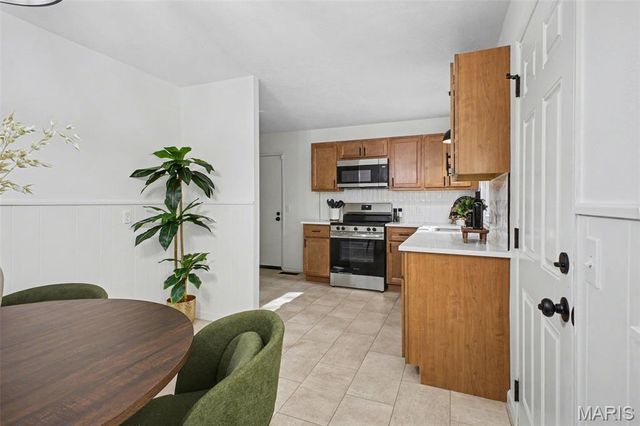 4384 Remus Drive, Florissant, MO 63033