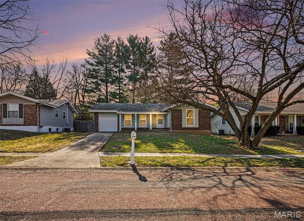 4384 Remus Drive, Florissant, MO 63033
