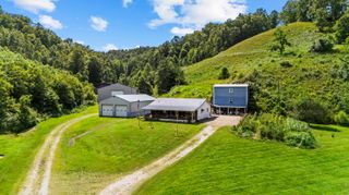 1552 Coffee Creek, West Liberty, KY 41472