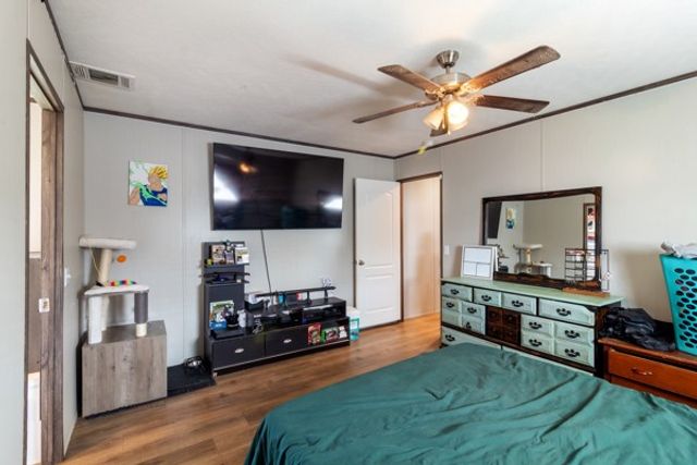 127 Oak Crest, College Station, TX 77845