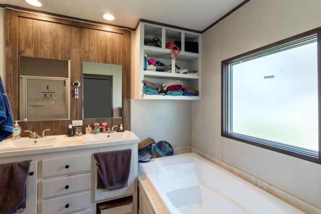 127 Oak Crest, College Station, TX 77845