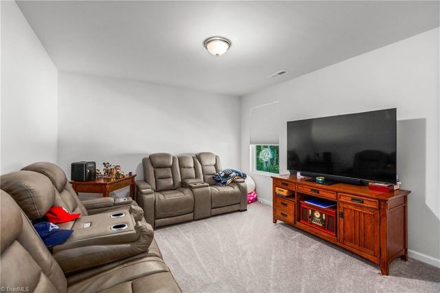 123 Piebald Drive, King, NC 27021
