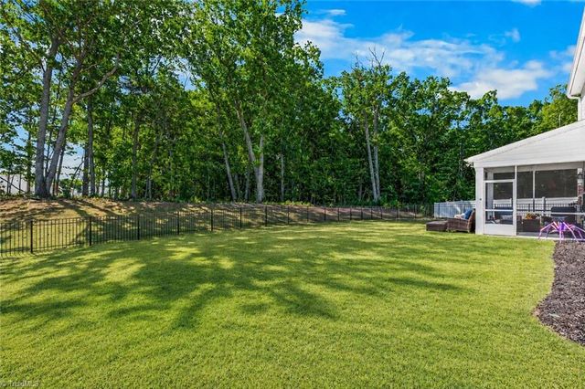 123 Piebald Drive, King, NC 27021