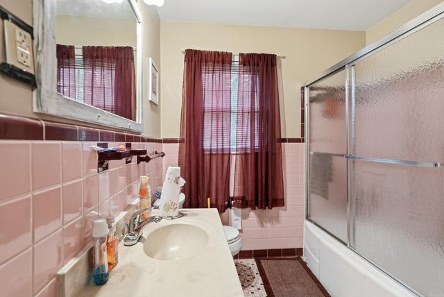 212 W J Avenue, North Little Rock, AR 72116