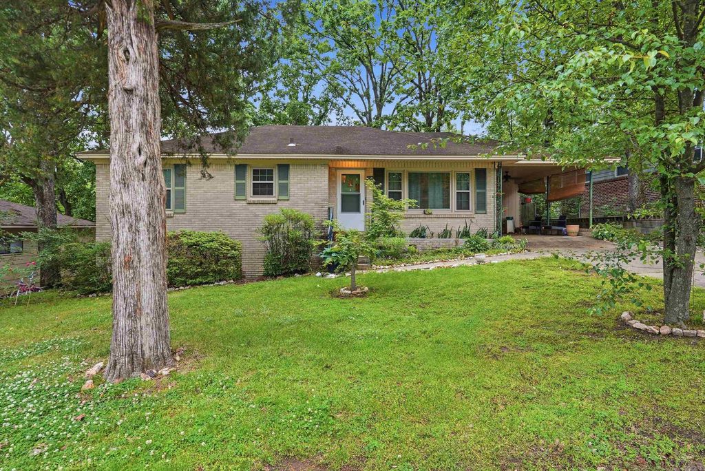 212 W J Avenue, North Little Rock, AR 72116