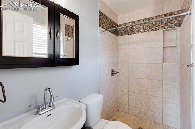 1319 Acacia Drive, Colorado Springs, CO 80907