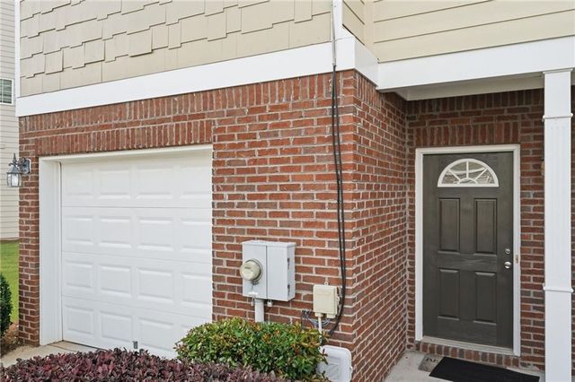 2150 Burns View Lane, Lawrenceville, GA 30044