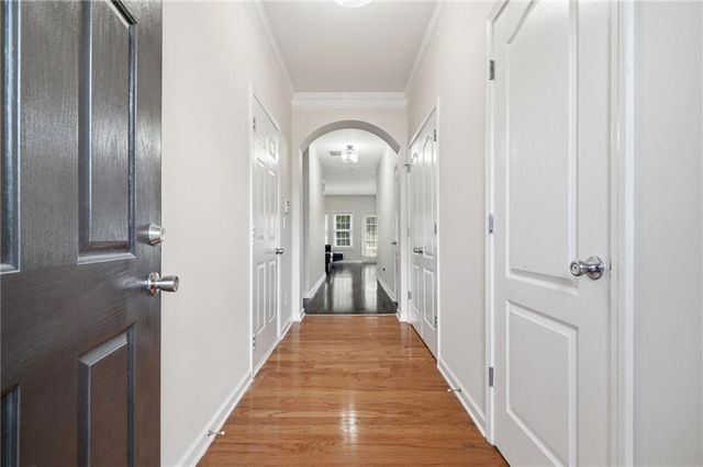 2150 Burns View Lane, Lawrenceville, GA 30044