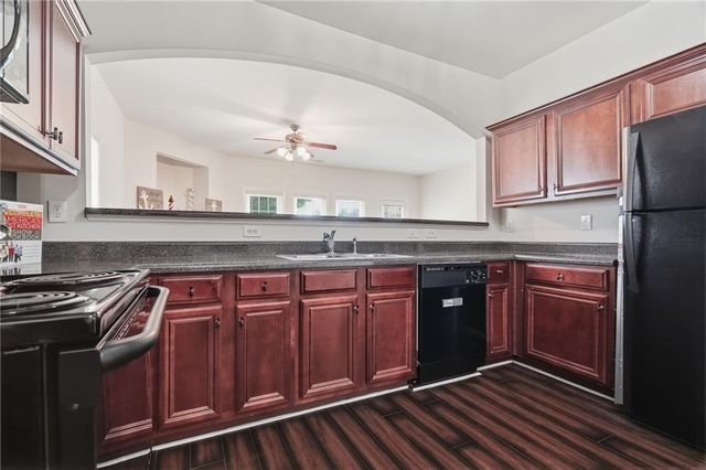 2150 Burns View Lane, Lawrenceville, GA 30044