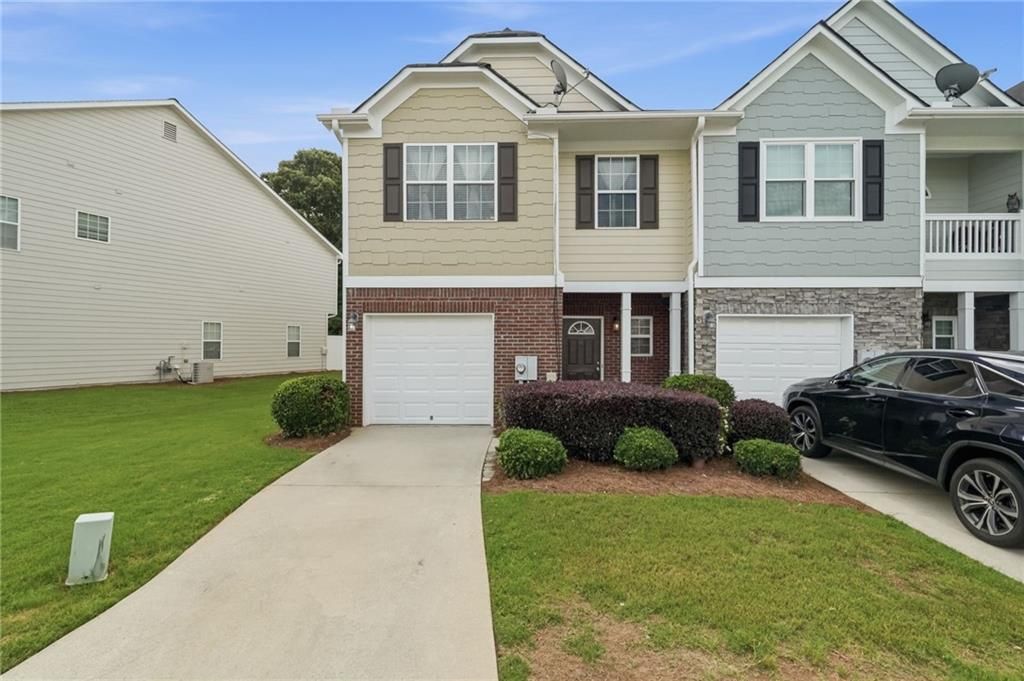 2150 Burns View Lane, Lawrenceville, GA 30044