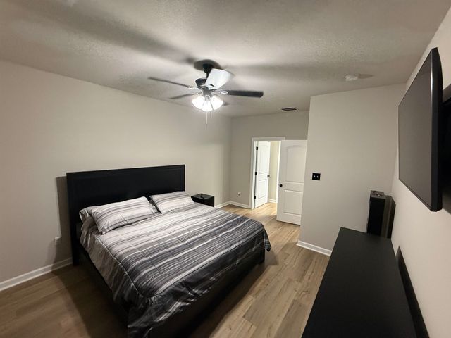 212 Pond Dr, Thibodaux, LA 70301