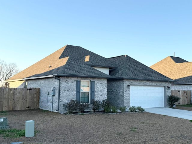 212 Pond Dr, Thibodaux, LA 70301