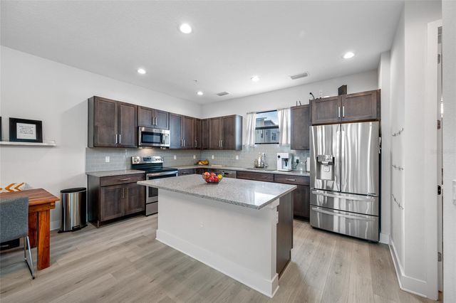 1171 25TH LANE N, St Petersburg, FL 33713