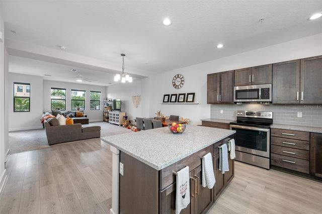 1171 25TH LANE N, St Petersburg, FL 33713