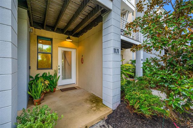 1171 25TH LANE N, St Petersburg, FL 33713