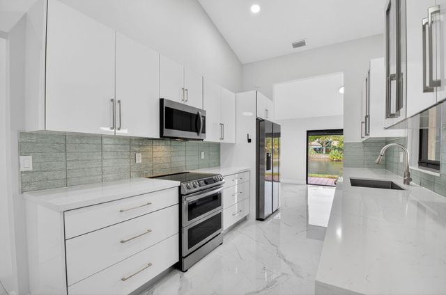 6545 Las Flores Drive, Boca Raton, FL 33433