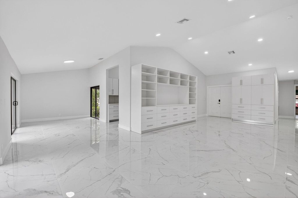 6545 Las Flores Drive, Boca Raton, FL 33433