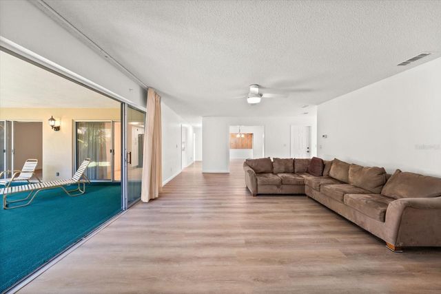 2275 KINGFISHER LANE, Clearwater, FL 33762