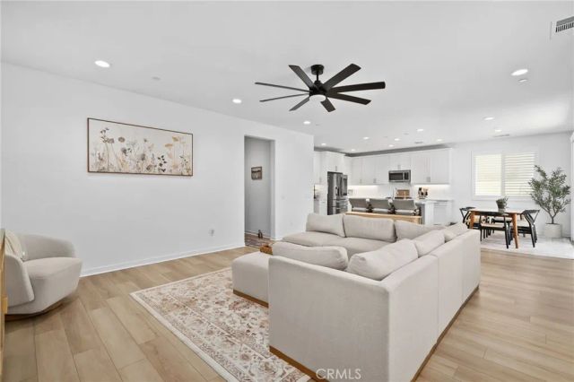 23809 Solaris Court, Corona, CA 92883