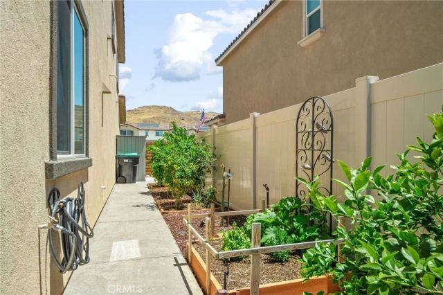 23809 Solaris Court, Corona, CA 92883
