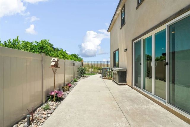23809 Solaris Court, Corona, CA 92883