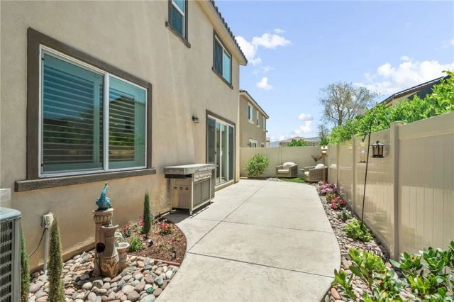 23809 Solaris Court, Corona, CA 92883
