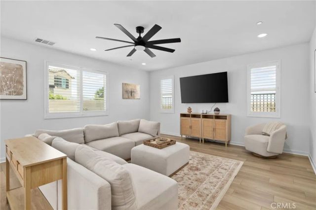 23809 Solaris Court, Corona, CA 92883